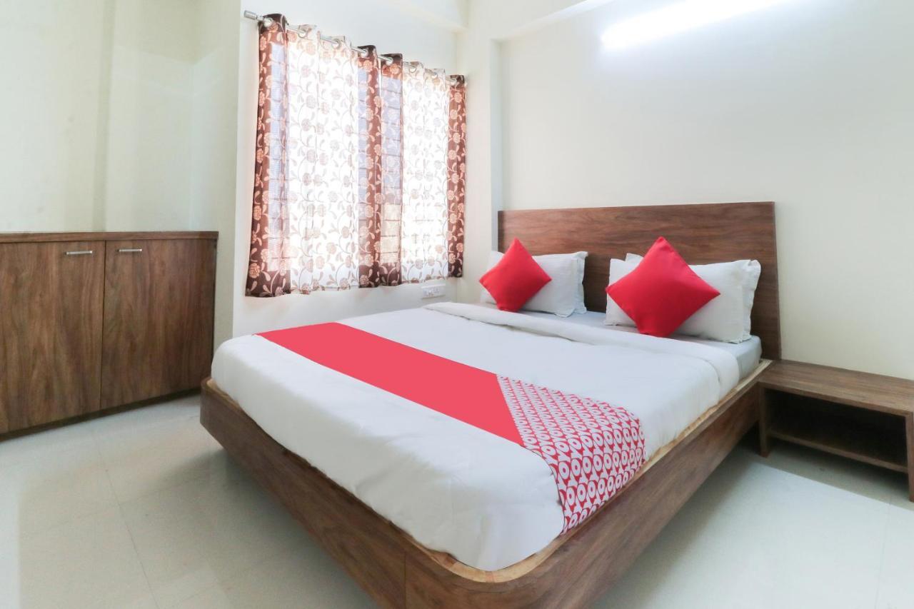Oyo 63903 Hotel Shree Ram Villa Dwārka 外观 照片