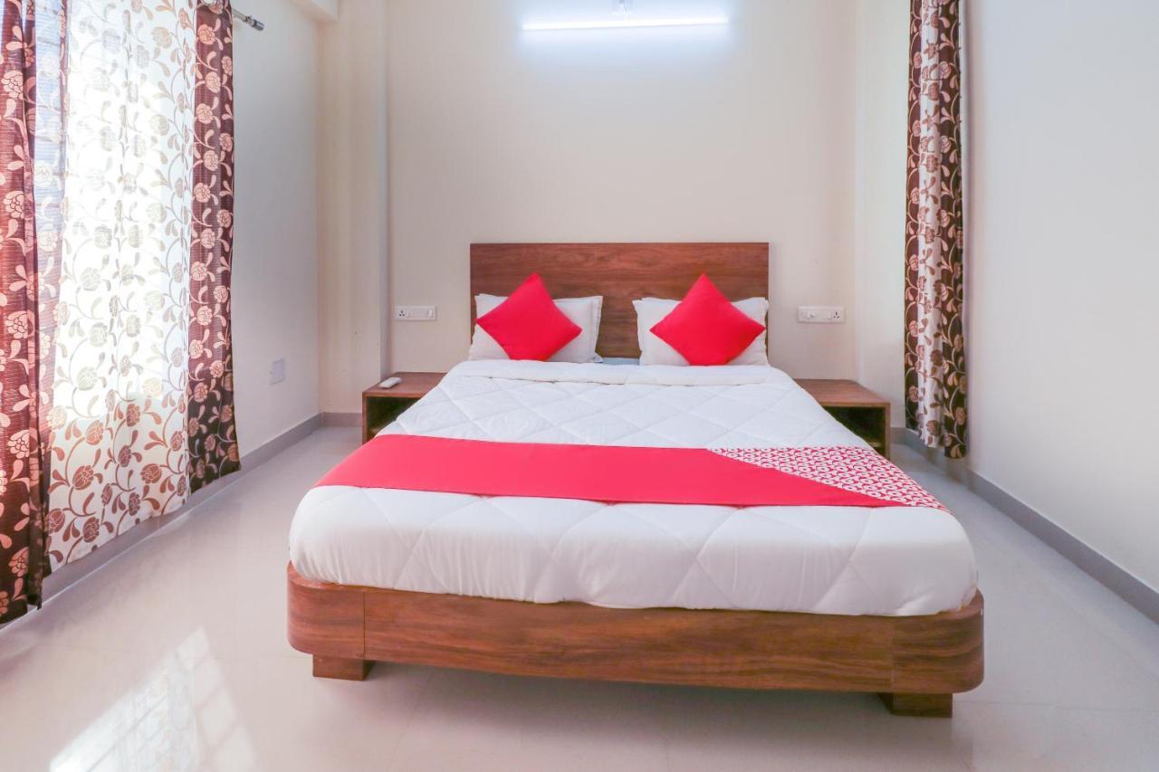 Oyo 63903 Hotel Shree Ram Villa Dwārka 客房 照片